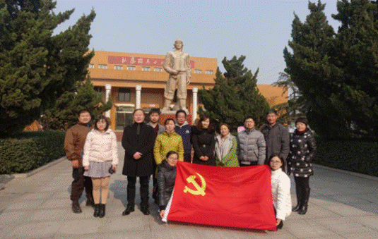 参观杜凤瑞英雄纪念馆